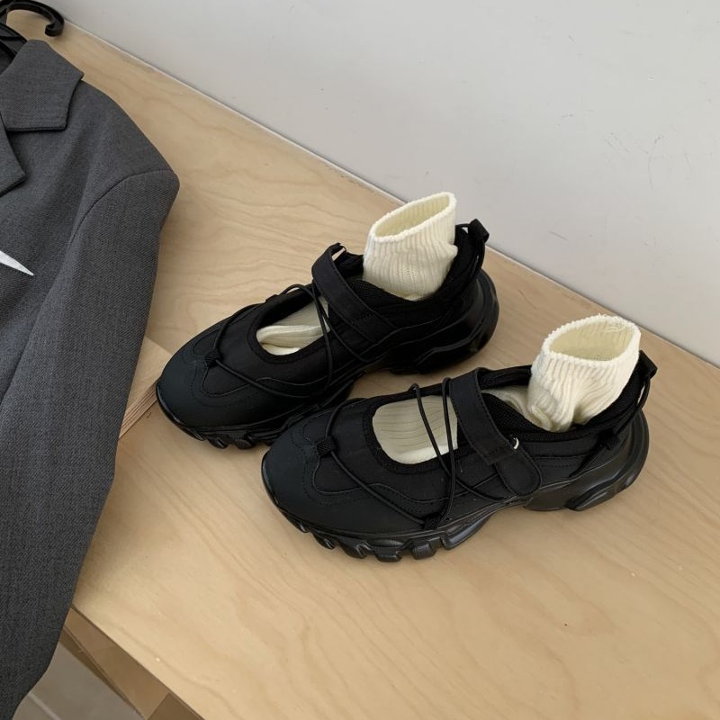 Sporty Chunky Platform Mary Ja - Sneaker Care recension och pris